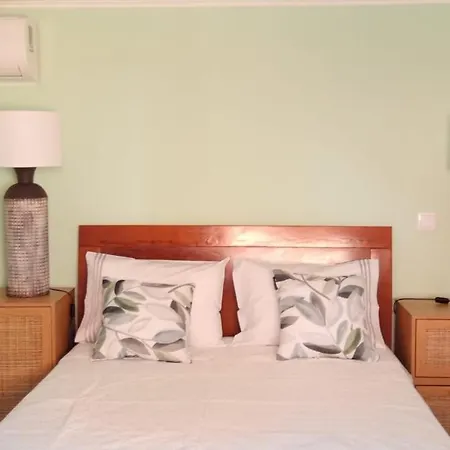 Retiro Dos Cedros - Vinhas Bed & Breakfast Fogueira